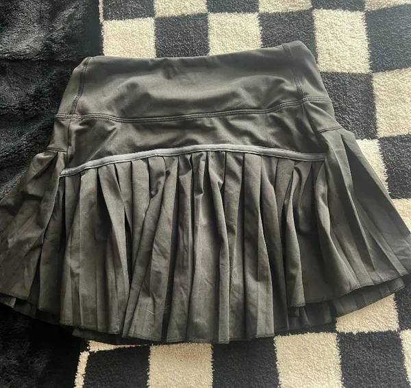 Amazon Skirt - Image 2