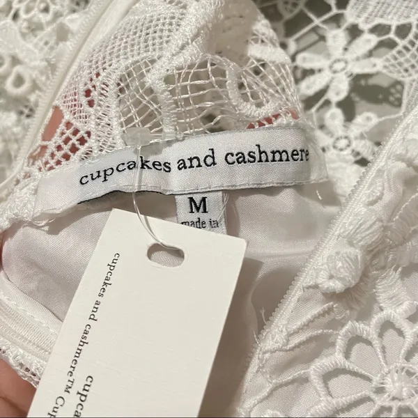 Cupcakes & Cashmere White Lace Cap Sleeve Sheath Dress Mini M Formal Bridal NEW - Image 6