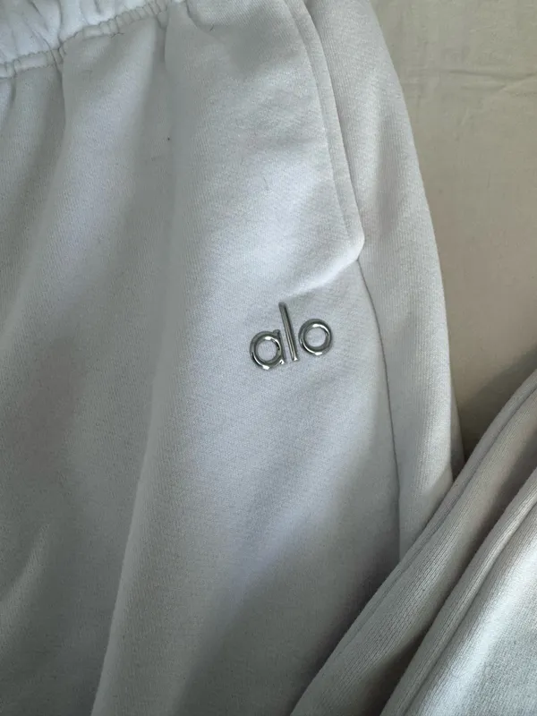 White alo sweatpants - Image 2