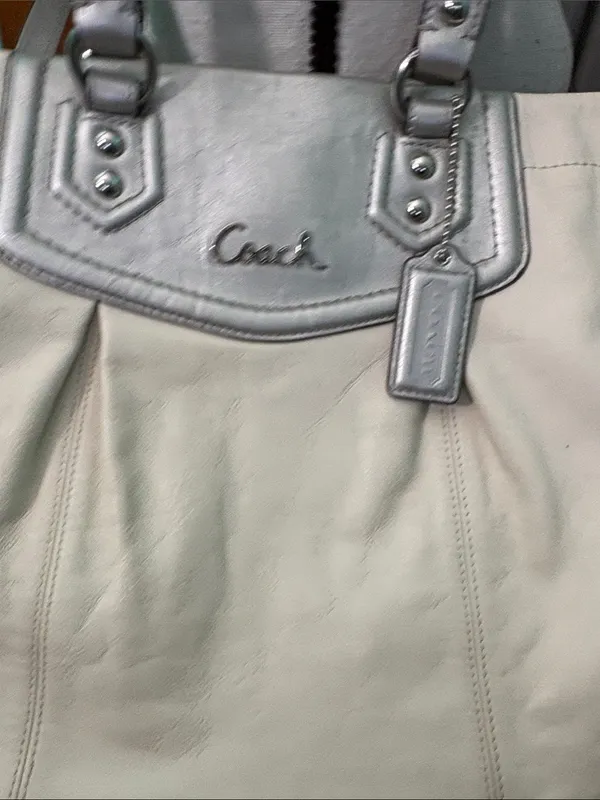 Coach Ivory Leather Tote with Silver Accents - Image 4