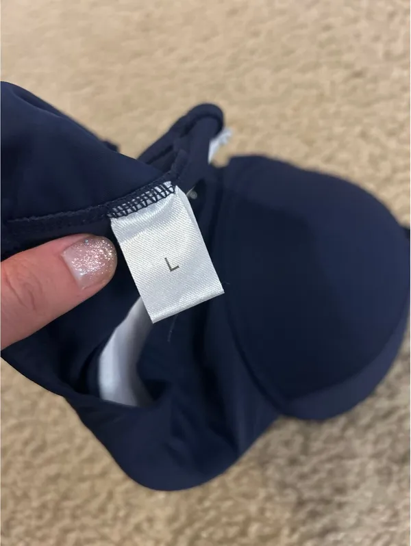 C816 beach wear bra top size large bikini top - Image 3