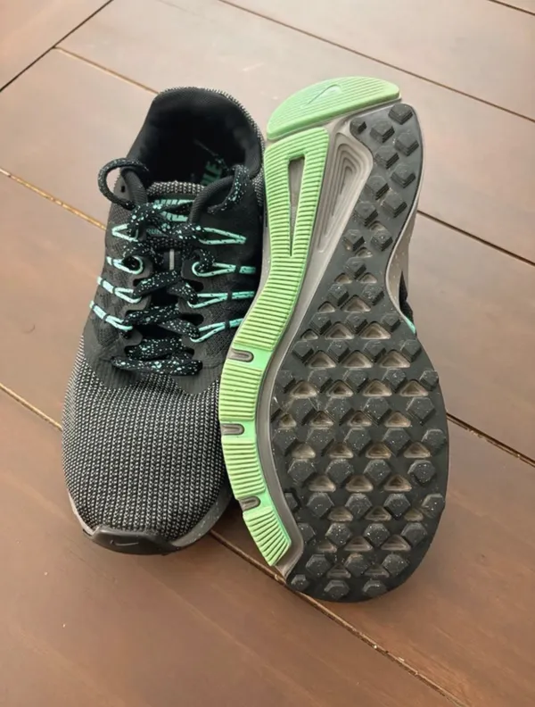 Nike Run Swift SE Women's Athletic Running Shoes - Image 7