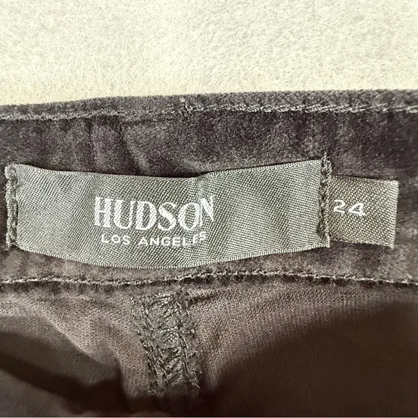 Hudson Jeans NWT Holly Velvet High Rise Crop Flare Jeans Black Ombre Womens 24 - Image 4