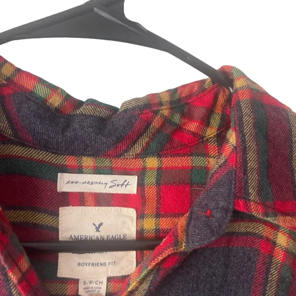 American Eagle Women's Size Small Amazingly‎ Soft Red Plaid Flannel Button Up - Image 4