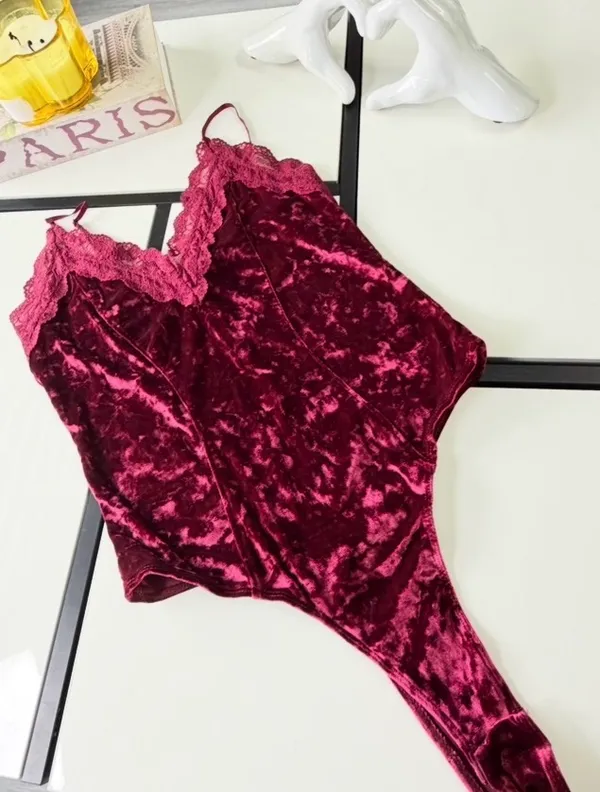 Bozzolo Burgundy Crushed Velvet Lace-Trim Bodysuit (Size L) ✨ - Image 3