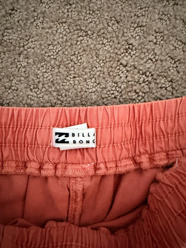 Billabong Shorts - Image 2