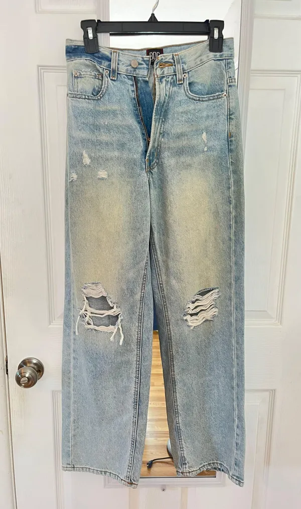 BDG High Rise Loose Baggy Jeans - Image 2