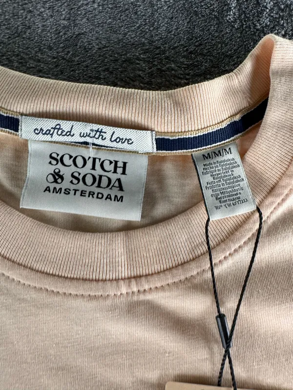 NWT Scotch & Soda Amsterdam Graphic Tee Vacay Everyday Bisque Size M - Image 5