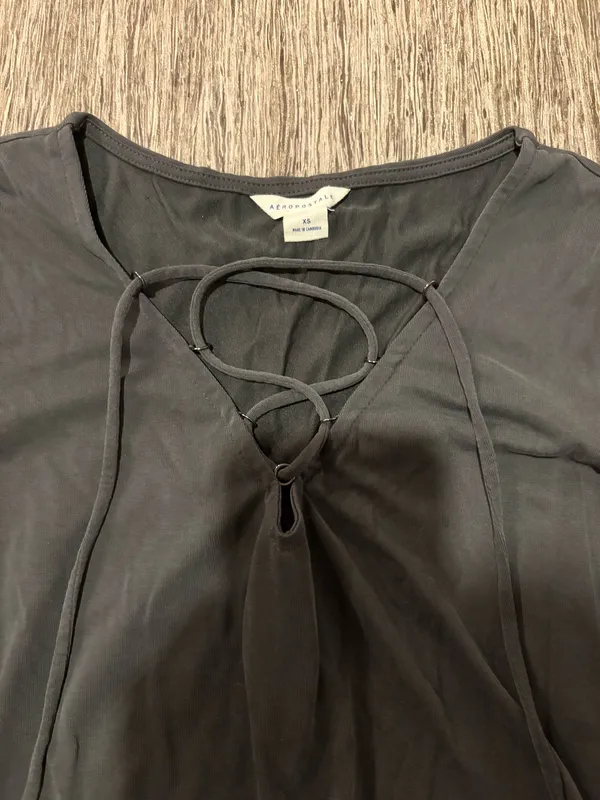 Gray top - Image 2