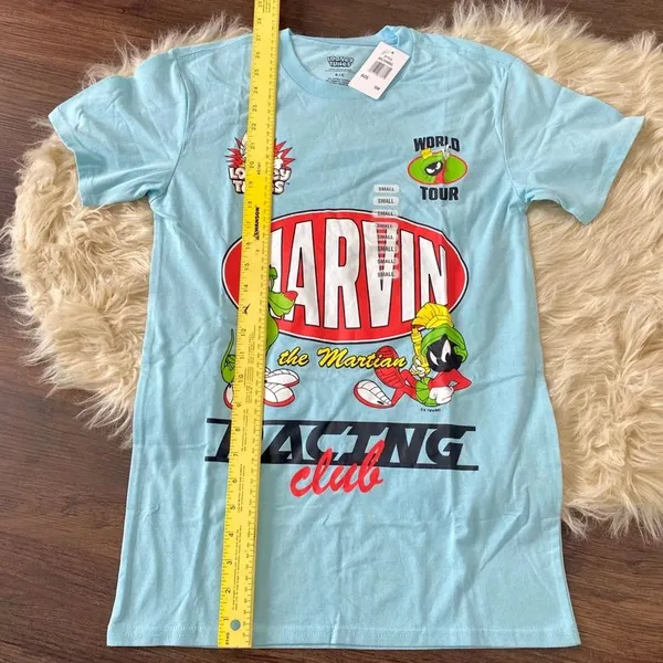 NWT light blue Looney Tunes graphic tee Marvin the Martian "Racing Club" - Image 5