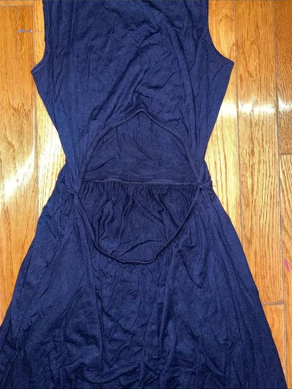 Sleeveless Navy Fit-and-Flare Dress - Image 4
