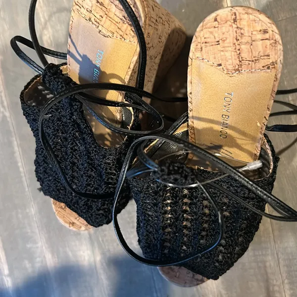 NWT‎ TONY BIANCO Beliba Black Crochet Cork Wedges Size 36 - Image 3