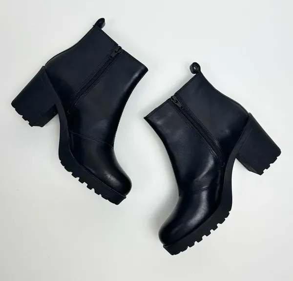 Vagabond Grace Heeled Ankle Boots - Image 4