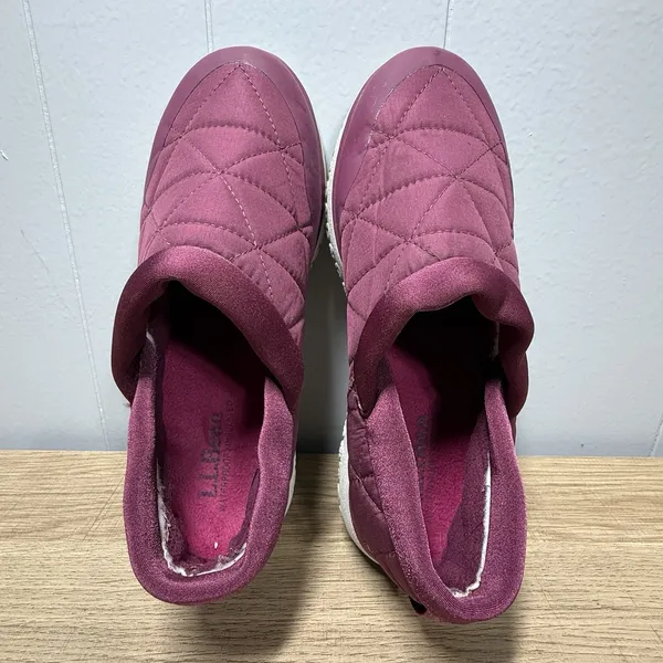 L.L. Bean‎ Quilted Ultralight Primaloft Waterproof Slip-On Shoes Berry Size 6 - Image 6