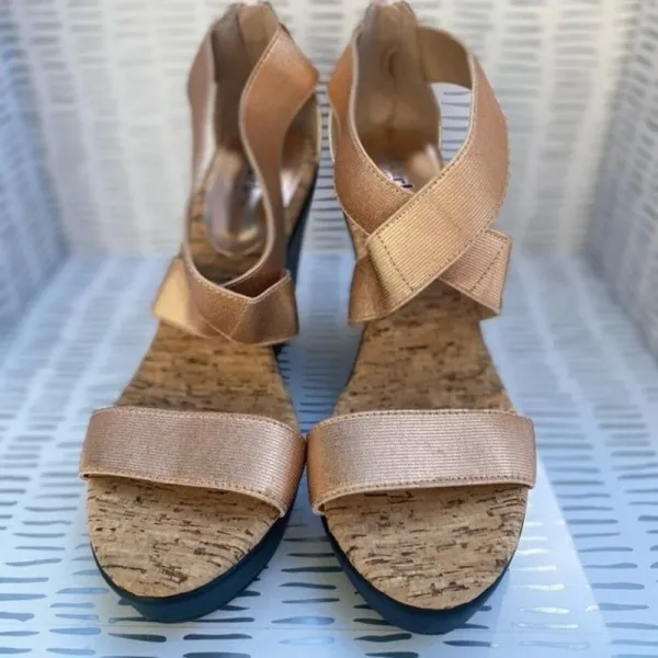 Charles by Charles‎ David Rose Gold Strappy Cork Back Zip Wedges size 8 - Image 3
