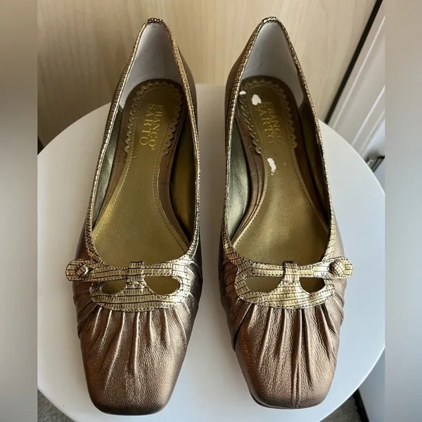 Franco‎ Sarto Metallic Brown/Gold Leather Flats - Size 7 - Image 4