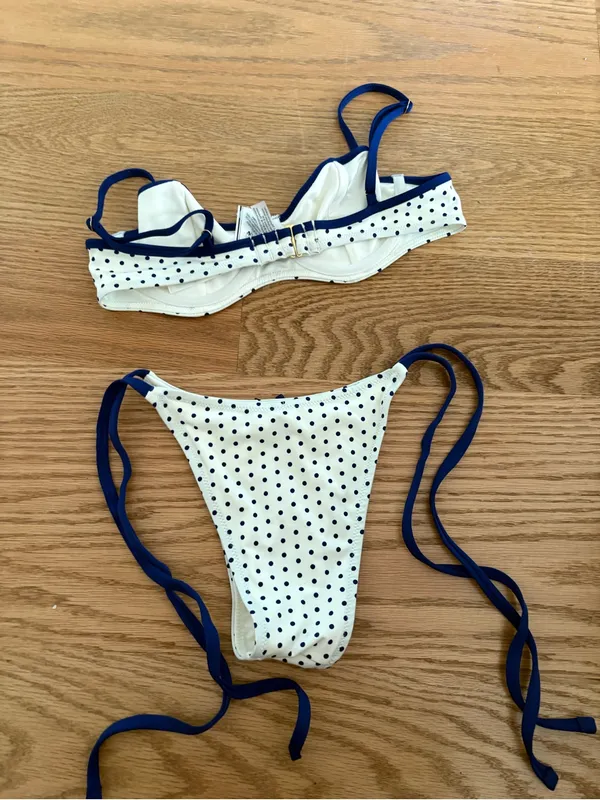 Frankie’s Bikinis set - Image 3