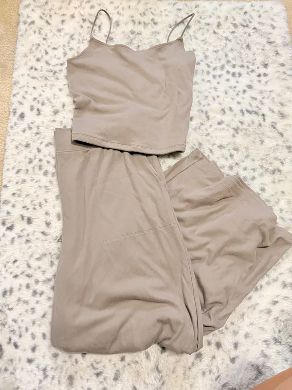 American Eagle Outfitters lounge set  - Image 2
