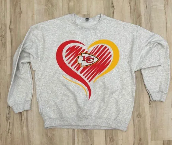 Boutique New Kansas City Chiefs Sweatshirt - Image 4