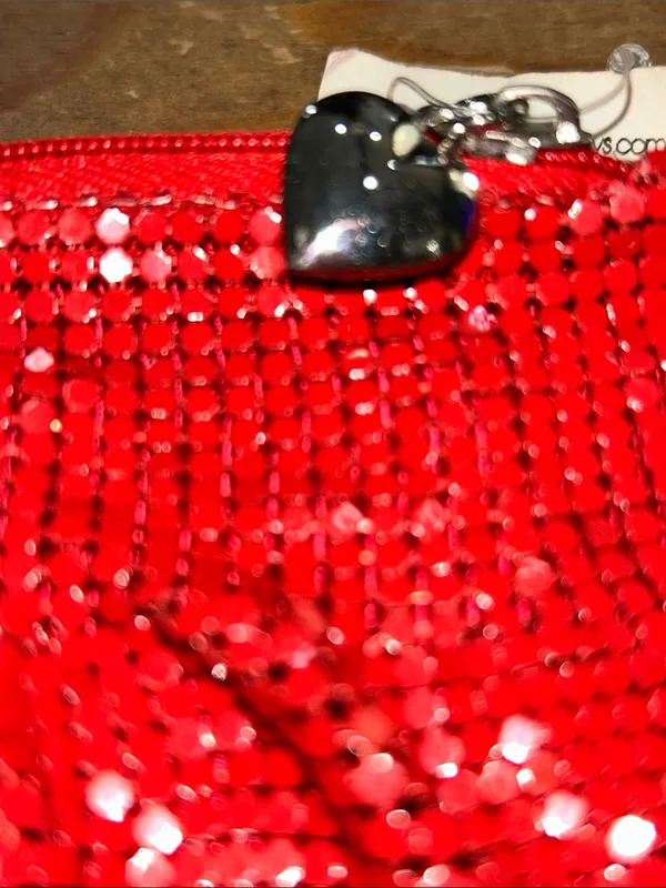 Red Mesh Sequin Ruched Clutch Evening Bag 10x5 NWT - Image 4