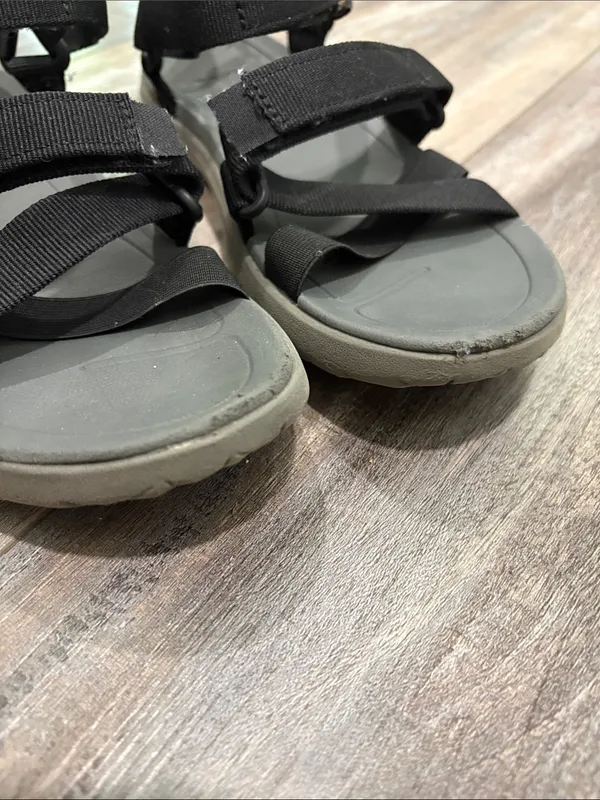 Teva Sanborn Mia Sandals size 7 - Image 8