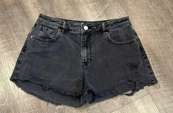 PAC Sun high rise festival shorts black - Image 2