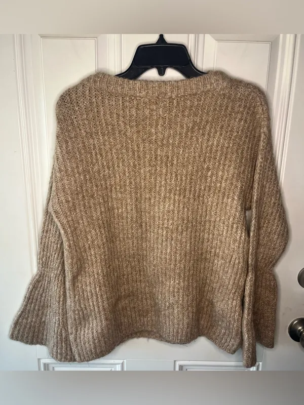 Roller Rabbit wool merino blend bell sleeve sweater in tan brown xs/s women’s - Image 2