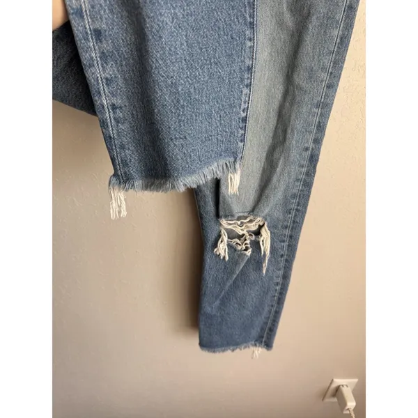 Levi’s Premium Mid Wash Blue Denim Wedgie Straight Leg Jeans Women 29 Distressed - Image 5