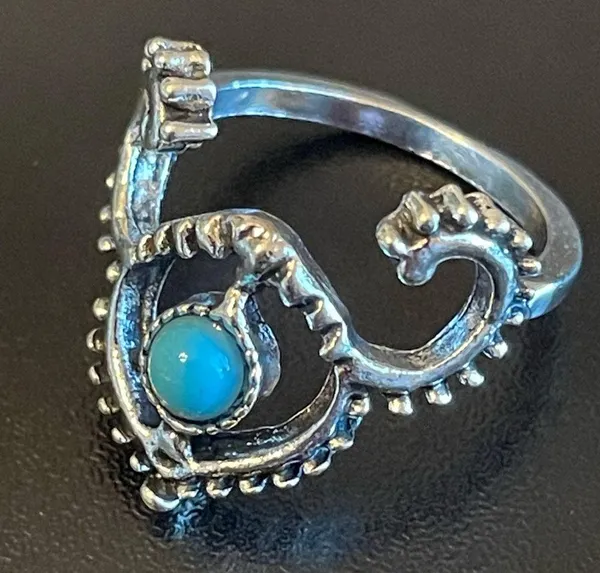 Turquoise stone silver plated horn ring size 6 - Image 8