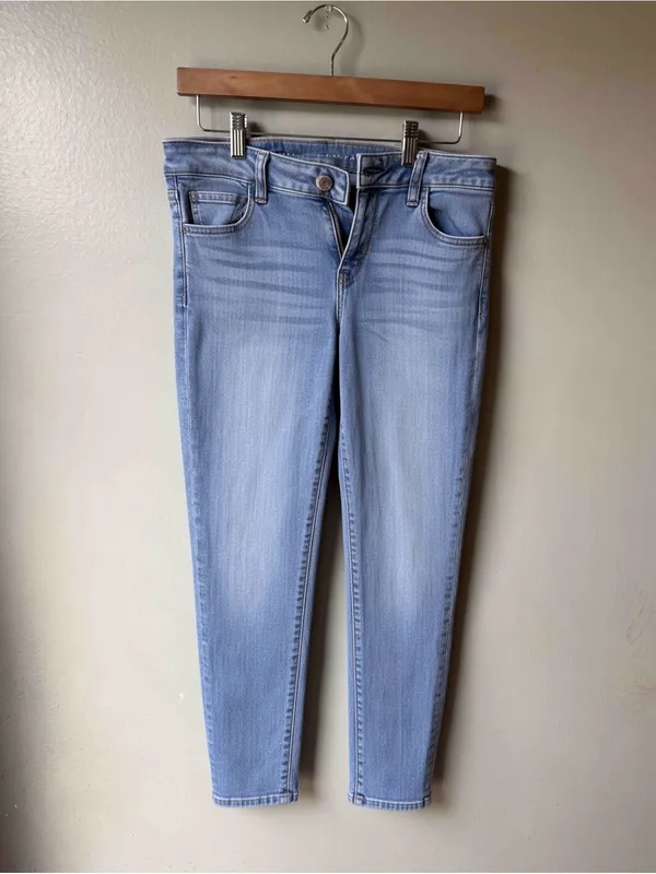American Eagle Next Level Stretch Skinny Jeans Light Wash - Image 2