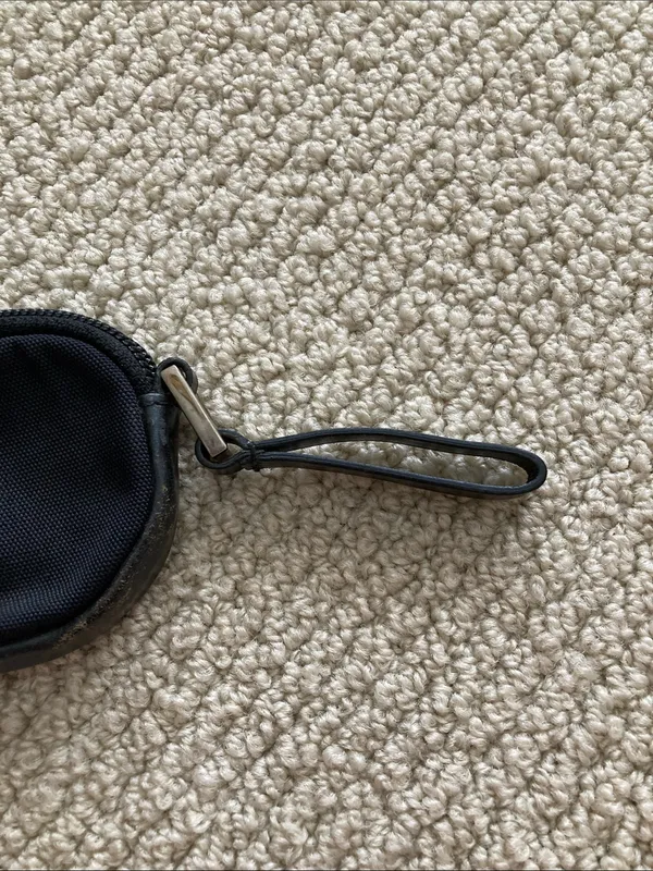 Gucci Black Canvas Zippered Pouch Bag Mini Metal Logo Plate Cosmetic GUC - Image 6