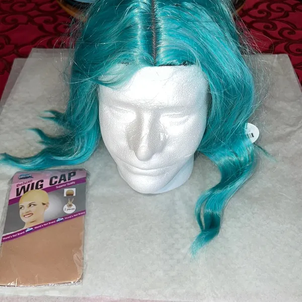 Aqua wig Blue - Image 2