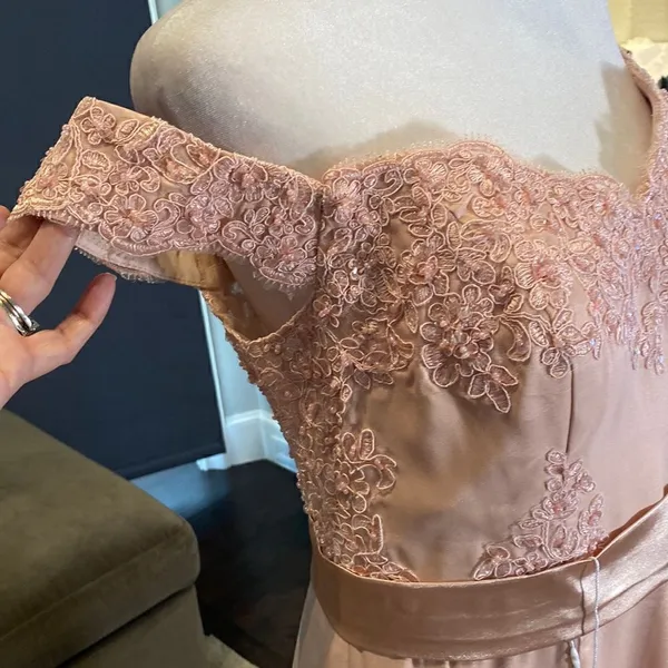 Women’s Full Length Off the Shoulder Party Formal Dress Small Train Size 10 NWT - Image 3
