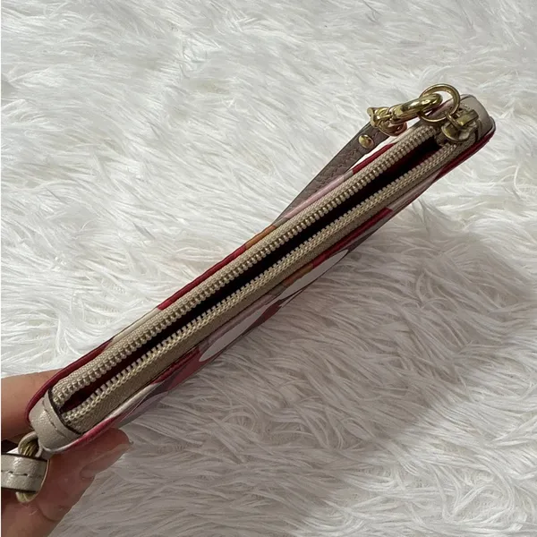 COACH Multi-color Wristlet - Image 4