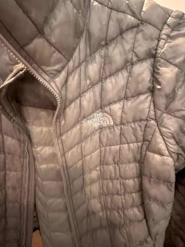 North face Jacket  - Image 2