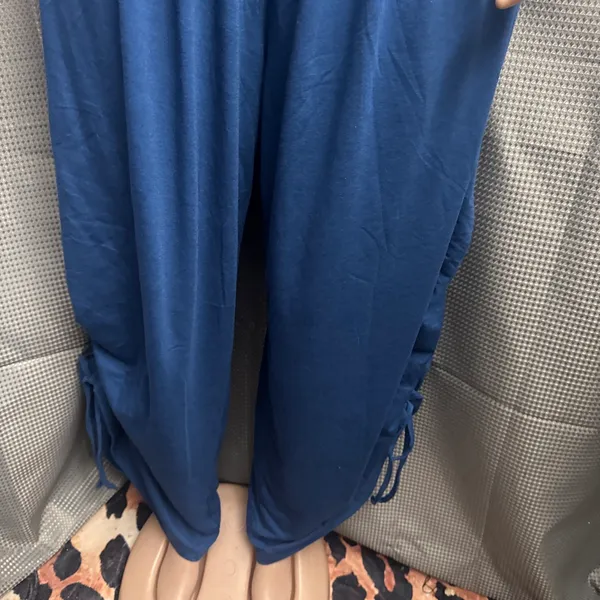 New size extra large Blue - Image 4