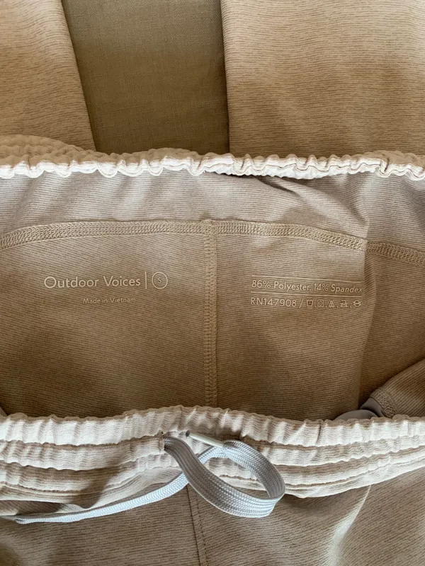 Outdoor Voices joggers - Image 4