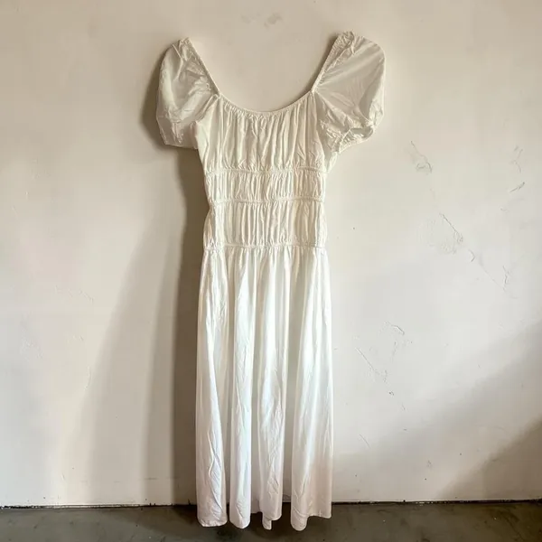Moon River Smocked White Maxi Dress Size XS - Image 8