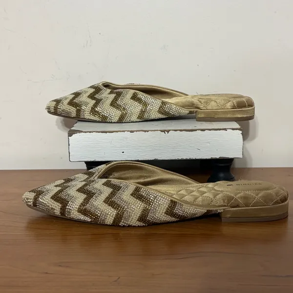 Birdies The Phoebe Mules Gold Beaded Chevron Pointed‎ Toe Slides Womens 7.5 - Image 4