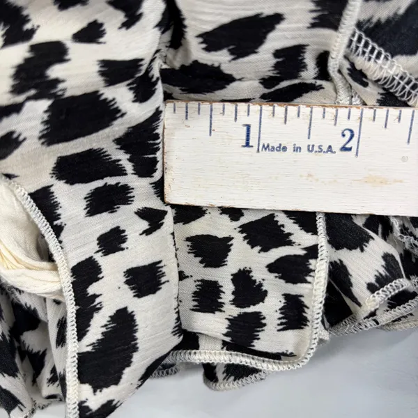 Vestique Womens Leopard Animal Print Romper‎ Black White V-Neck Small Boho Chic - Image 6