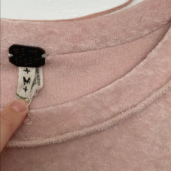 Free People Pink Velvet top M - Image 5