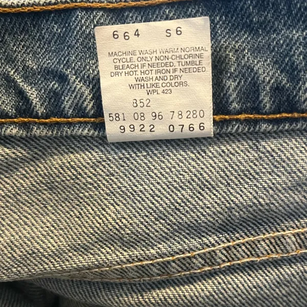 Levi's Vintage Orange Tab‎ Tapered Fit Medium Wash Jeans 9922 Size 18 - Image 6
