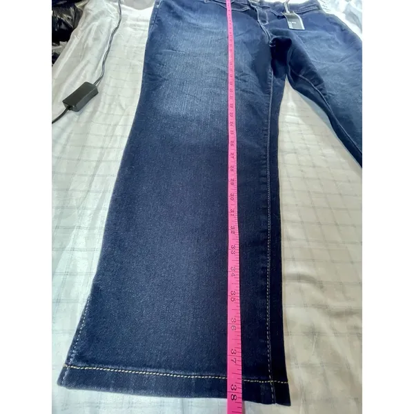 NWT Style & Co. Mid-Rise Ankle Jeans - Women's Plus 20W - Dark Wash - Image 2