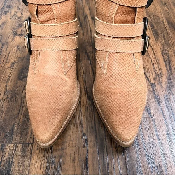 Matisse • Harvey Multi-Strap Boot embossed leather buckle tan western ankle - Image 4