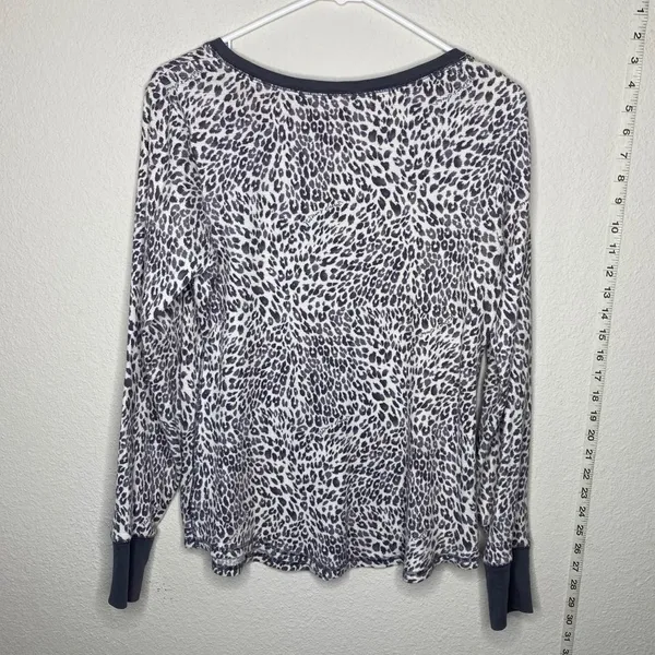 Victoria’s Secret‎ Animal Print Henley Shirt - Image 4