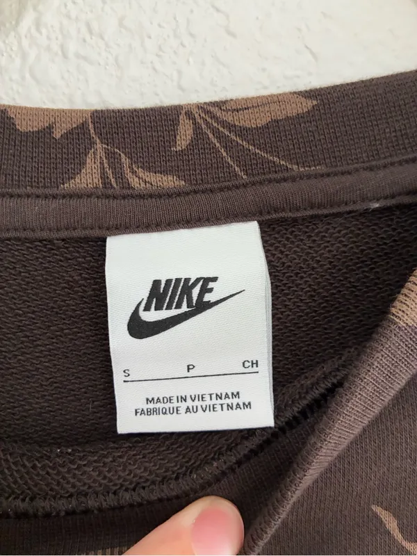 Nike Brown Floral Cropped Crewneck Sweatshirt - Image 5