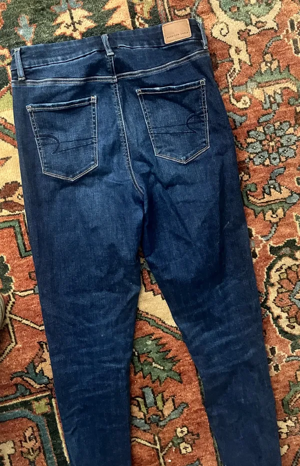 American Eagle stretchy jeans  - Image 4
