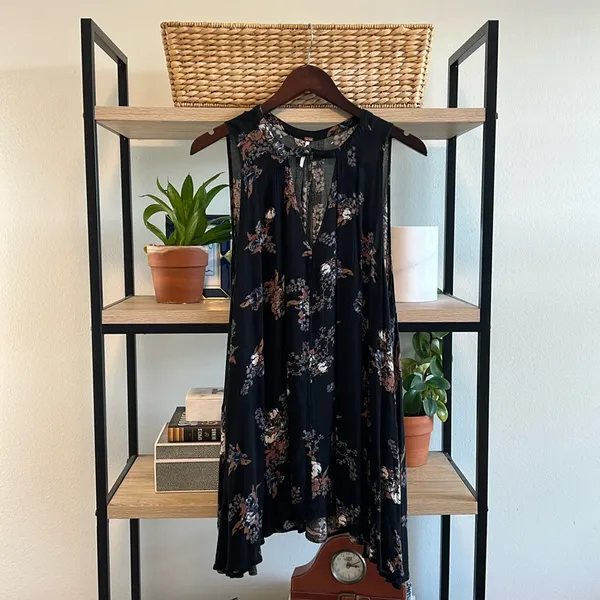 Free People Tree Choker Neck Swing Dress w/Pockets Black Floral Print, S - Image 2