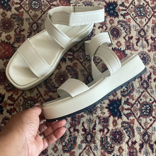 ZARA NWOT Flat Leather Sandal With Buckle Size 12 - Image 3