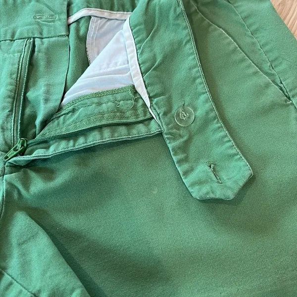 Mossimo Green Stretch Shorts Size 10 - Image 4